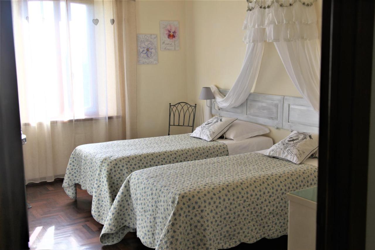 Claudia Vacanza Toscana - Appartamento Nocciolo- 10 Min Da Siena Malignano Kültér fotó